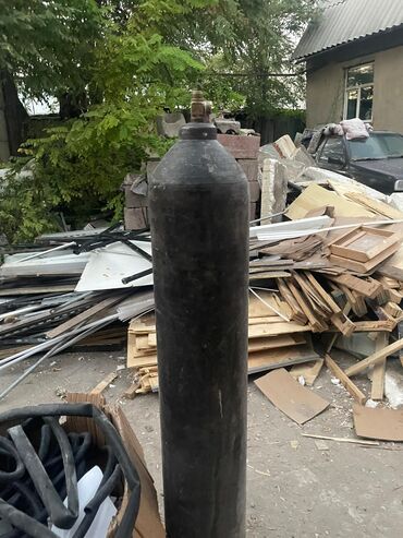 стеклянные оборудование: Баллон газовый стальной высокого давления. - Тип: вертикальный баллон