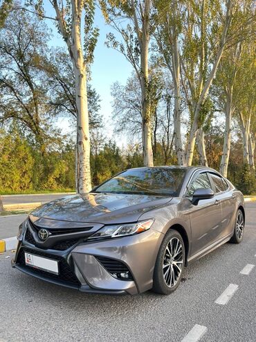 Toyota: Toyota Camry: 2018 г., 2.5 л, Автомат, Бензин, Седан