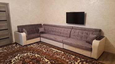 Угловые диваны: Угловой диван, C подушками, Трехместный — 3