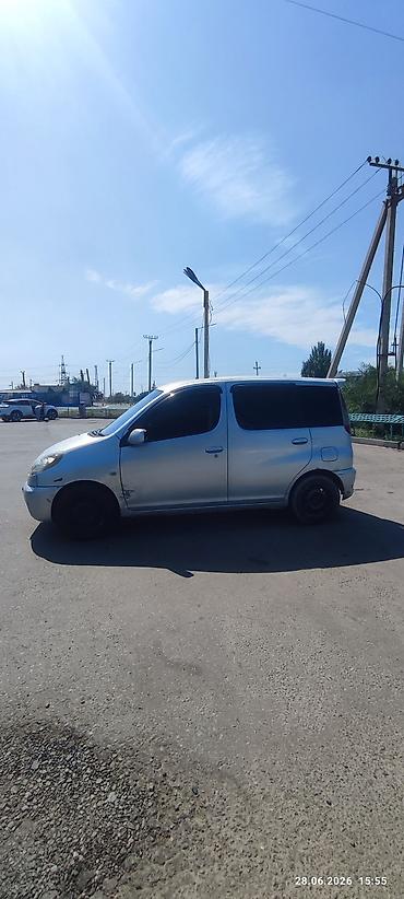 япония машина: Toyota Funcargo: 2000 г., 1.3 л, Автомат, Бензин, Хэтчбэк — 3