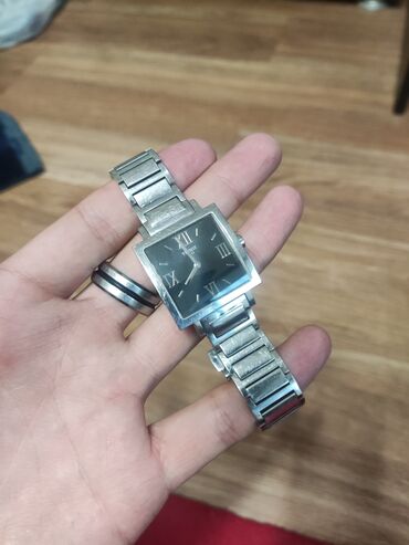 фирменный часы tissot: Классические часы часы, Tissot, Швейцария, Водонепроницаемые, Унисекс, Б/у