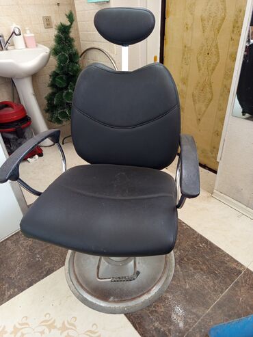 işləmiş mebel: Salon, tibbi kreslolar
