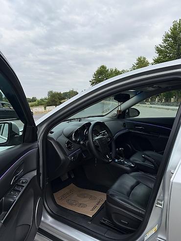 cayka maşın: Chevrolet Cruze: 1.4 l | 2013 il 271000 km Sedan — 5