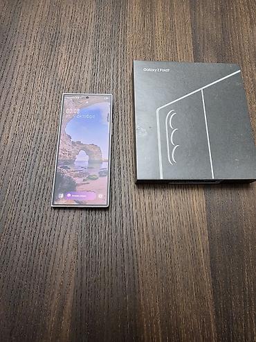 чехии: Продаю Samsung Galaxy Z Fold 7 складной смартфон. + чехол в подарок — 3