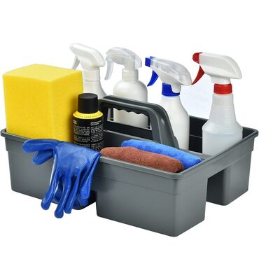 Otaq bitkiləri: Daxili və xarici təmizlik üçün nəzərdə tutulmuş boz rəngli plastik