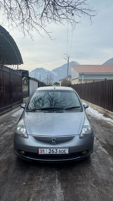 опел астра ж: Honda Fit: 2002 г., 1.3 л, Вариатор, Бензин, Хэтчбэк