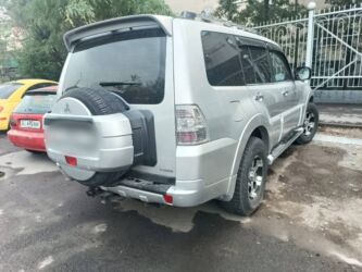 мицубиси монтера спорт: Mitsubishi Pajero: 2008 г., 3 л, Автомат, Бензин, Внедорожник
