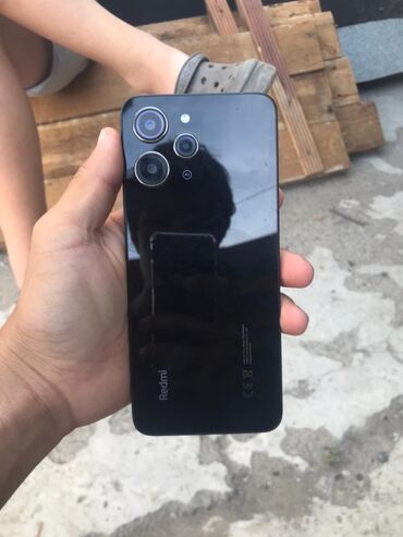 телефон срочно: Redmi, Redmi 12, Новый, 256 ГБ, цвет - Черный, 2 SIM