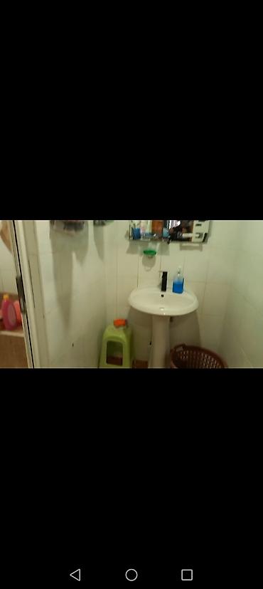 Qonaq otağı dəstləri: 4 otaqlidi bina evi satilir - Geniş qonaq otağı üçün uzun yemək — 14