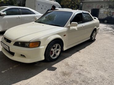 купить хонда элемент: Honda Accord: 2002 г., 2 л, Автомат, Бензин, Седан