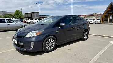 michelin pilot: Toyota Prius: 2013 г., 1.8 л, Вариатор, Гибрид, Хэтчбэк — 5
