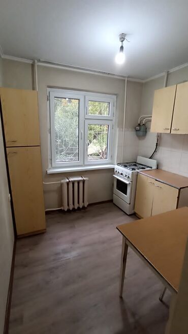 Продажа квартир: 2 комнаты, 45 м², 104 серия, 1 этаж, Старый ремонт