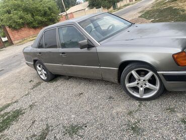 оборудование для шиномонтаж: Диски R 17 AMG, Комплект, отверстий - 5, Б/у