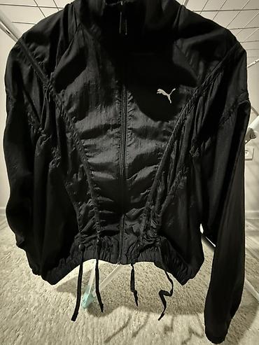 Ветровки: Покупала за 150$ У нас кыргызстане нет таких моделей Носка 1-2 раза at lalafo.kg — 1 Ветровки: Покупала за 150$ У нас кыргызстане нет таких моделей Носка 1-2 раза — 1