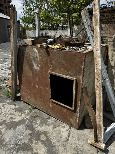 fervente haljine cene: Bak, Metal, 2500 l l, İşlənmiş