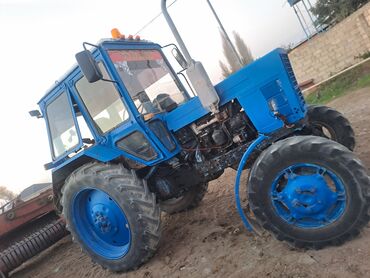 Traktorlar: Belarus MTZ tipli mavi traktör - Ön təkər bazası daraldılmış (ikili — 6