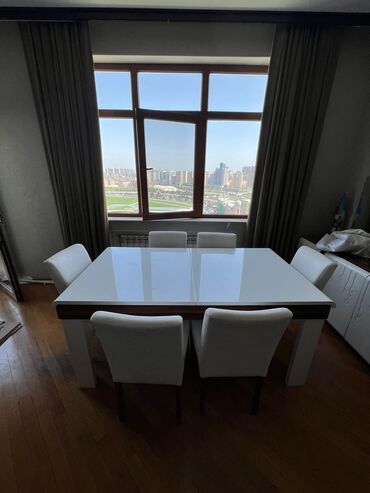 12 neferlik stol: Qonaq otağı üçün, Açılan, Dördbucaq masa, 8 stul, Türkiyə