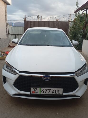 электромобили машины: BYD : 2020 г., 2.5 л, Робот, Электромобиль, Седан