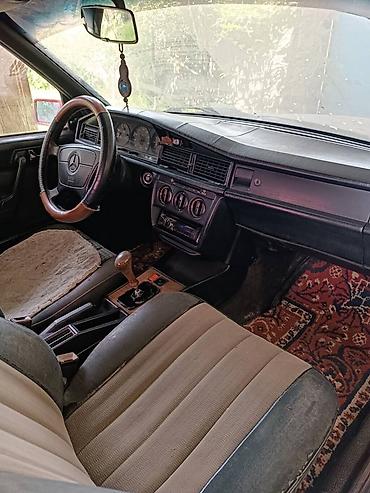 гитара на ауди 80: Mercedes-Benz 190: 1986 г., Механика, Седан — 4