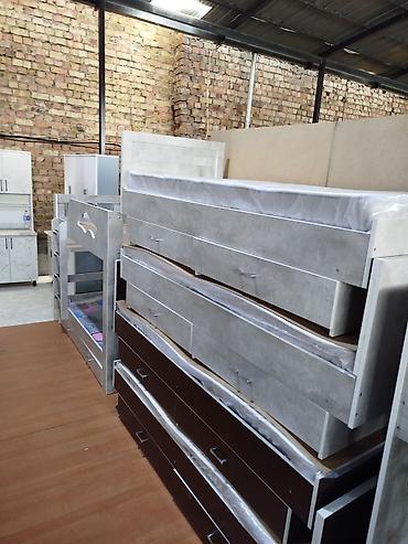 Односпальные кровати: Односпальная кровать, С ящиком для хранения, длина - 190 см — 4