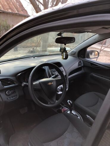 Chevrolet: Chevrolet Spark: 2016 г., 1 л, Автомат, Хэтчбэк — 9