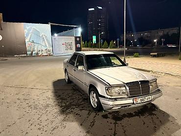bud e9: Mercedes-Benz W124: 1992 г., 2.3 л, Автомат, Бензин, Седан — 10