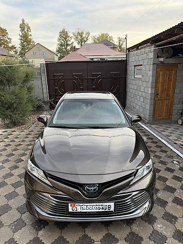 купить японский минитрактор с куном: Toyota Camry: 2020 г., 2.5 л, Вариатор, Гибрид, Седан — 2