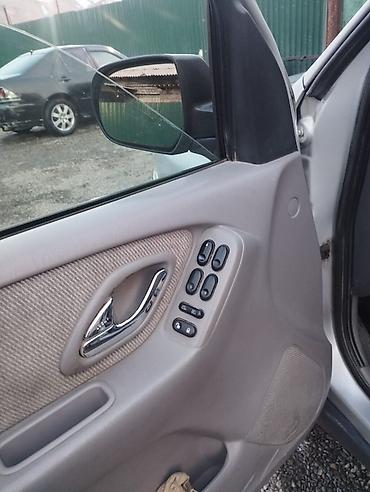 Mazda: Mazda Tribute: 2003 г., 2 л, Бензин, Кроссовер — 9