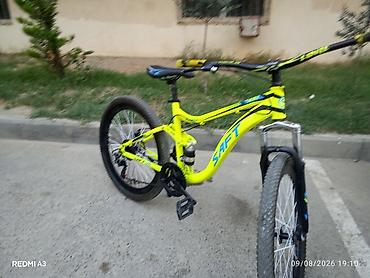 Dağ velosipedləri: Saft Pioneer 500 dağ velosipedi qrafik yazılar (SAFT, Pioneer 500). - — 2
