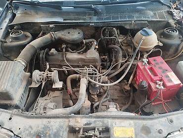 мотор майы: Volkswagen Vento: 1991 г., 1.8 л, Кол менен иштөөчү, Бензин, Седан — 5