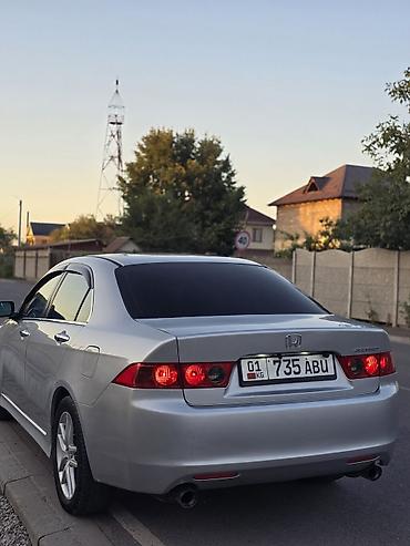 9000: Honda Accord: 2004 г., 2.4 л, Автомат, Бензин, Седан — 7