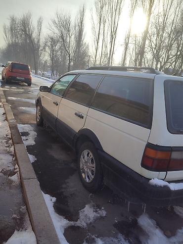 Volkswagen: Volkswagen Passat: 1991 г., 1.8 л, Механика, Бензин, Универсал at lalafo.kg — 5 Volkswagen: Volkswagen Passat: 1991 г., 1.8 л, Механика, Бензин, Универсал — 5