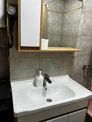 Посуточная аренда квартир: 1 комната, Бронь, Банные принадлежности, Бытовая техника — 22