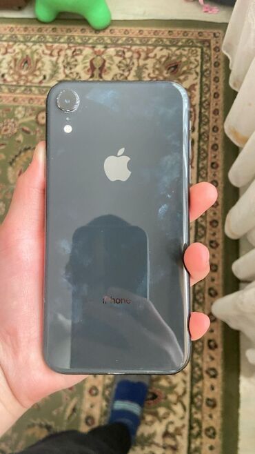 купить бэушный телефон: Продаю IPhone XR, АКБ 79%