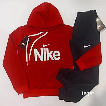 ccc koferi za decu: **Sportske trenerke sa kapuljačom – komplet duks + donji deo** U — 7