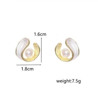 Minđuše: Cena: 800 din. K — 2