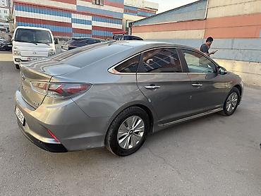 sonata 2003: Hyundai Sonata: 2018 г., Гибрид, Седан — 7