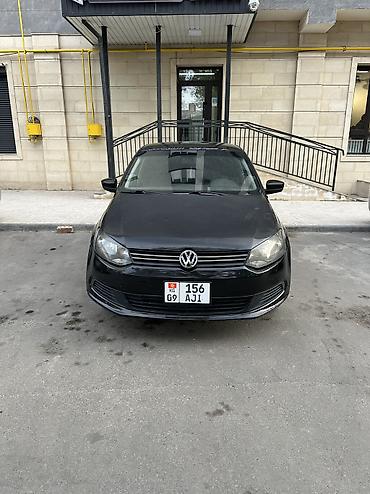 300 000: Volkswagen Polo: 2012 г., 1.6 л, Автомат, Бензин, Седан — 2