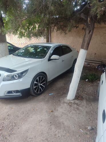 Chevrolet: Chevrolet Malibu: 2014 г., 2.4 л, Автомат, Газ, Седан at lalafo.kg — 2 Chevrolet: Chevrolet Malibu: 2014 г., 2.4 л, Автомат, Газ, Седан — 2