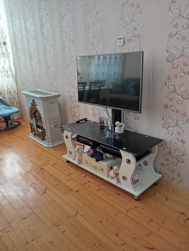 Həyət evləri və villaların satışı: Satılır. Təcili deyil. Diqqətlə oxuyun zəhmət olmasa.Ev kanal — 36