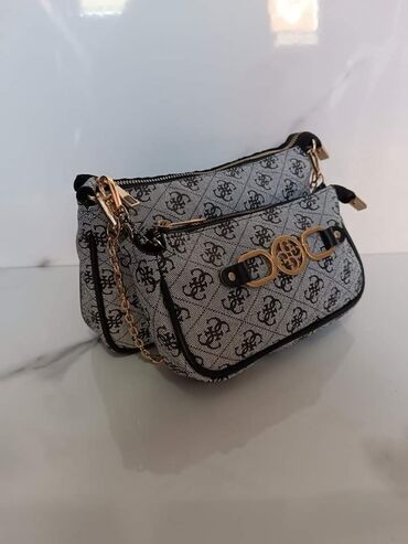 Torbe: Torbe 
Velike cena 4100din, manje po 3000din — 20