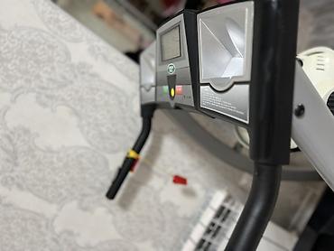 green hıll: GREEN HILL qaçış trenajoru - Elektrikli qaçış cığırı, paneldə LCD — 3