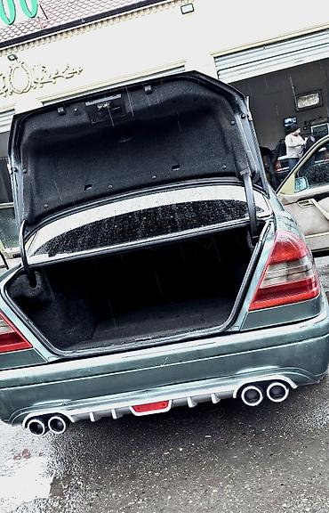 Mercedes-Benz: Mercedes-Benz C-Class: 2.2 l | Sedan — 11