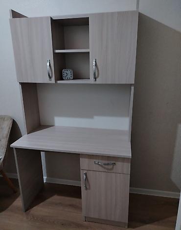 analoq saat: Düz masa, Polkalı, Siyirməli, Türkiyə, Sadə laminat — 2