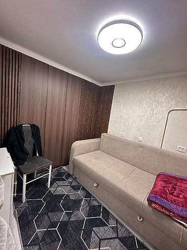 Продажа коттеджей и домов: 🏠 СРОЧНО ПРОДАЁТСЯ 3-комнатный дом! 📍 Район Кызыл-Аскер Площадь дома — 13