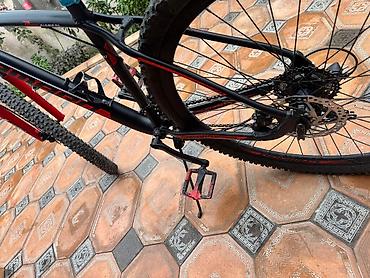 dağ velosipedləri: CAMARO XC PRO• 29 Dağ Velosipedi• Alminum Rama• 3/8 ötürücü• Mt200 — 10