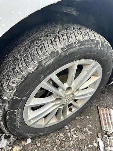 BYD: BYD E5: 2019 г., Электромобиль, Седан — 11