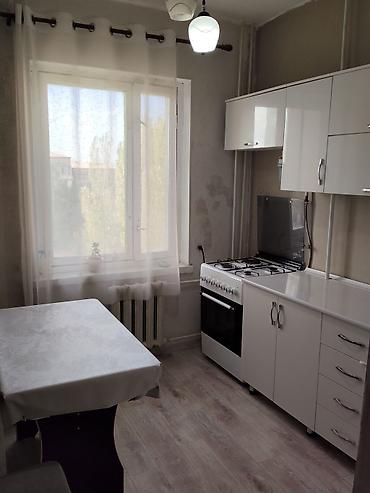 105: 3 комнаты, 62 м², 105 серия, 4 этаж — 1