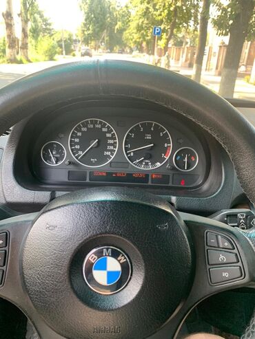 обмен на авто с доплатой: BMW X5: 2004 г., 4.4 л, Типтроник, Бензин, Кроссовер