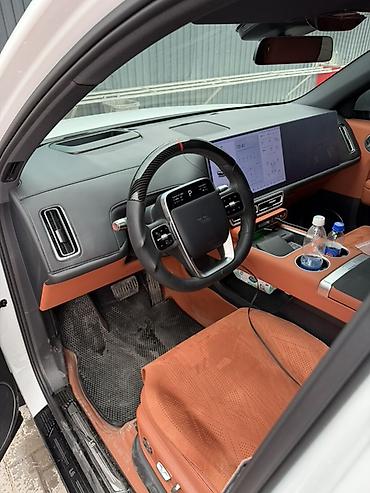 nexia 2 obshivka: Lixiang L6: 2025 г., 1.5 л, Автомат, Электромобиль, Кроссовер — 5
